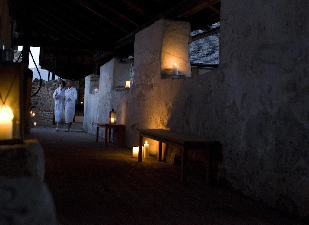 Schloss Sonnenburg Hotel San Lorenzo di Sebato Ngoại thất bức ảnh